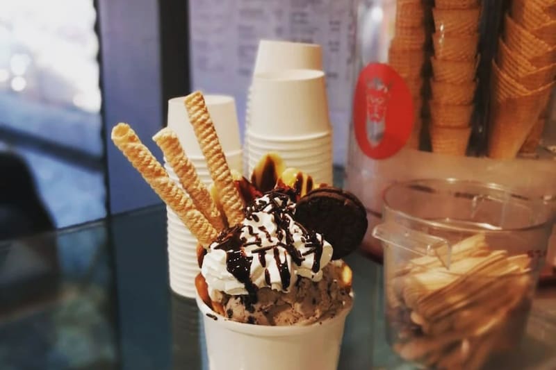 Se ubica en Ñuñoa, específicamente en el Barrio Italia.
Créditos: Festa Gelatería.