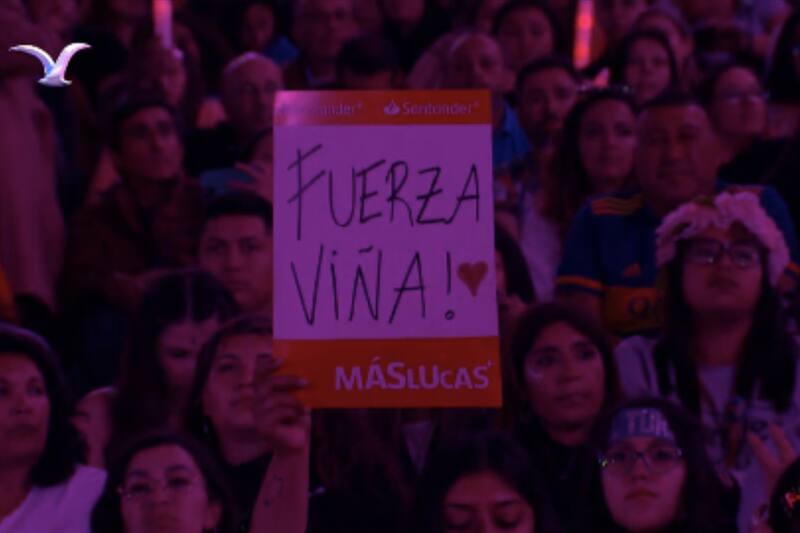 inició con un minuto de silencio.