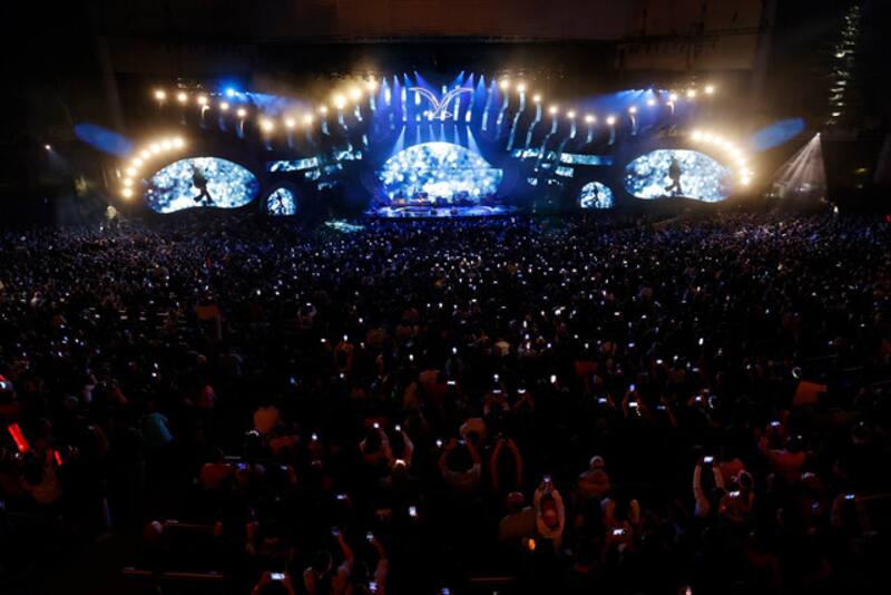 Festival de Viña se queda en Mega por 4 años.