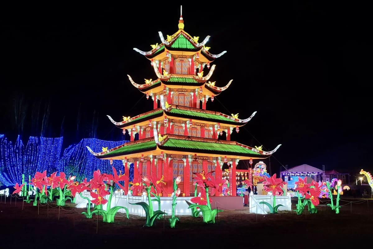 Conoce el festival de luces chinas gratis por el año del dragón.