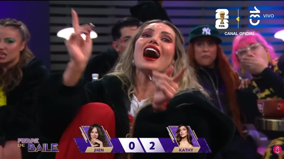 Fallon muy molesta con Kathy. Foto: Reproducción.