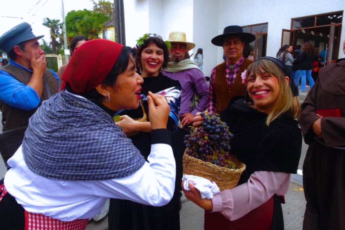 La vendimia que ofrece una oportunidad única para degustar los mejores sabores del Valle del Itata. Foto: Chillán Online.