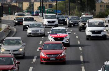 Retorno de viajeros a la RM: ¿Cuáles serán los horarios peak y cómo funcionarán los peajes?
