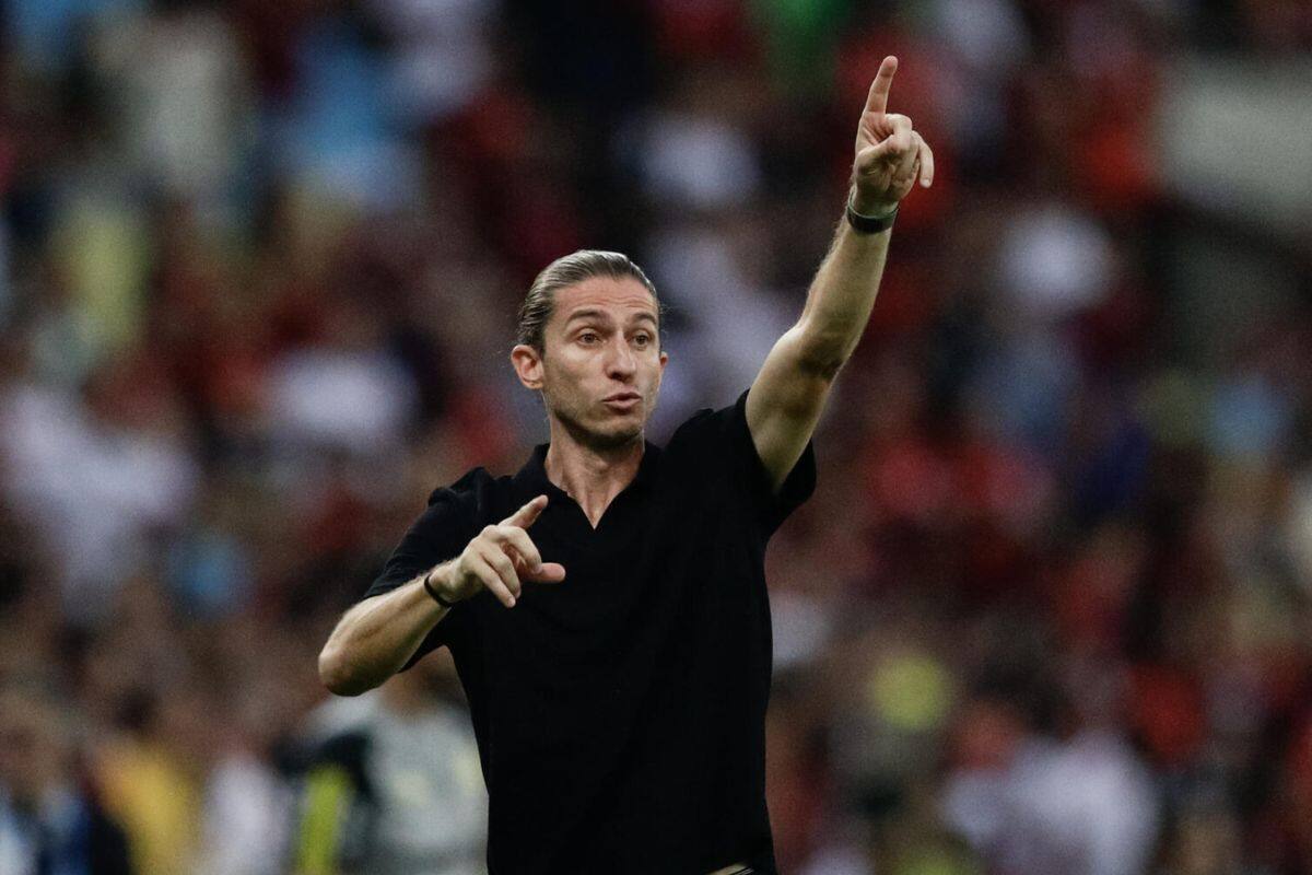 El DT renovó hasta finales de 2027 con el Flamengo.