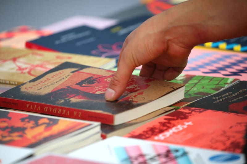 El evento busca acercar la cultura literaria a la ciudadanía, con actividades culturales para toda la familia. Imagen referencial. Créditos: Javier Salvo/Aton Chile.