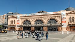 Entradas gratis y actividades para toda la familia: Así arrancó la FILSA 2025 en Estación Mapocho