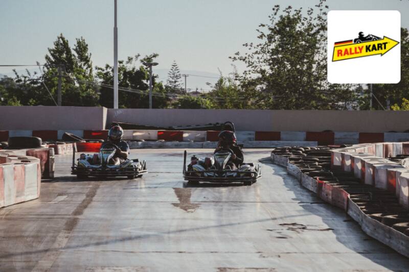 Dentro de los panoramas se incluyen servicios orientados al cine, a los parques temáticos y el rally kart.