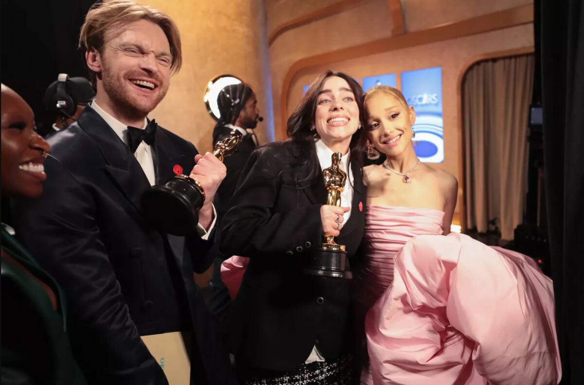 FOTOS| Desde Kendall Jenner al príncipe William: Los famosos que llegaron a la lujosa fiesta tras los Premios Oscar