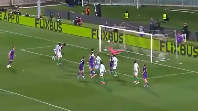 Así fue el doblete de Robin Gosens que sirvió para igualar la serie entre Fiorentina y Betis