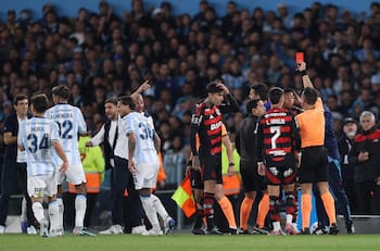 Erick Pulgar finalista: Flamengo se hace fuerte en Argentina y elimina a Racing de Copa Libertadores