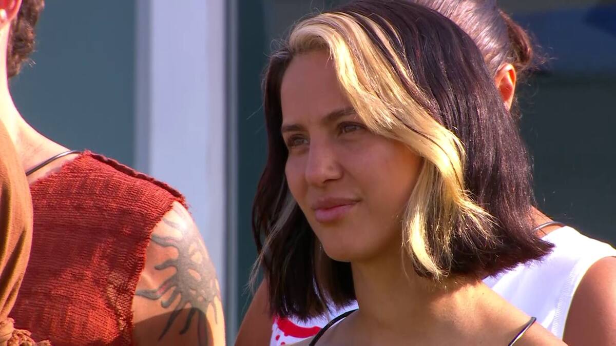 abandonó Mundos Opuestos.