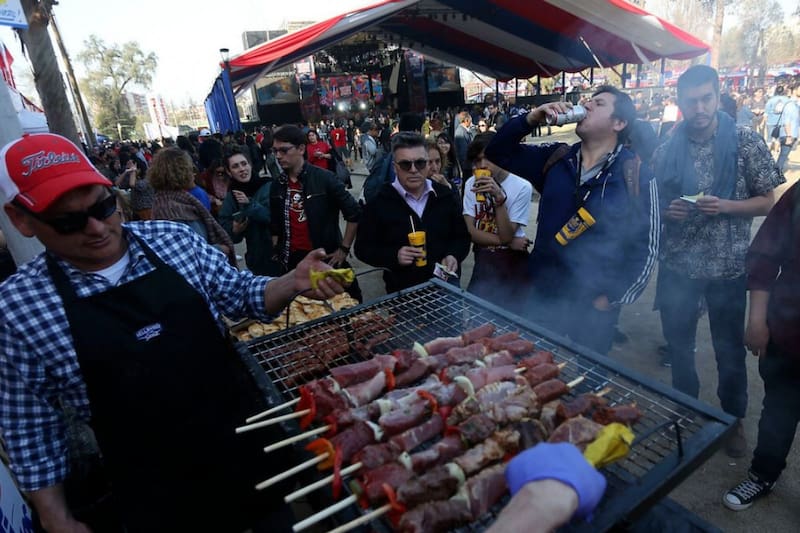 Adultos mayores de 65 años y niños pagan $11.500.