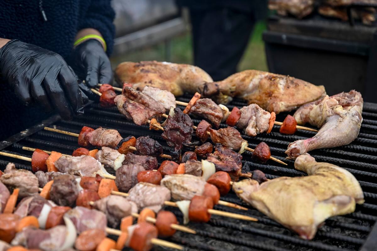 Las diferentes ramadas de la capital contarán con panoramas llenos de música, diversión y los platos típicos de nuestro país. Créditos: Jose Veas/Aton Chile.
