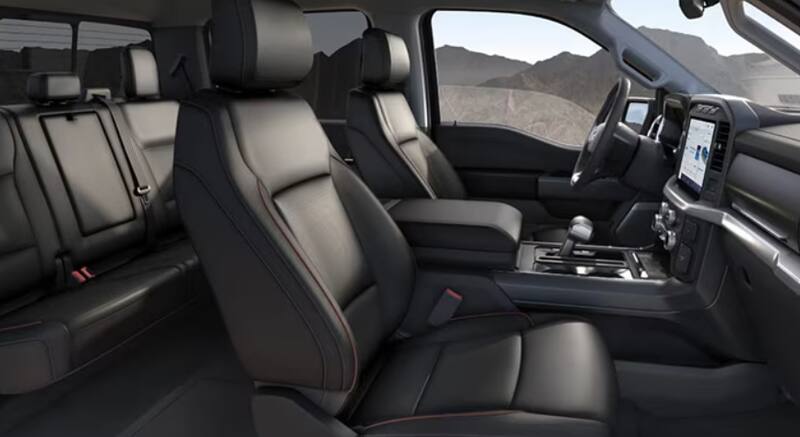 Este es el interior del comentado automóvil.