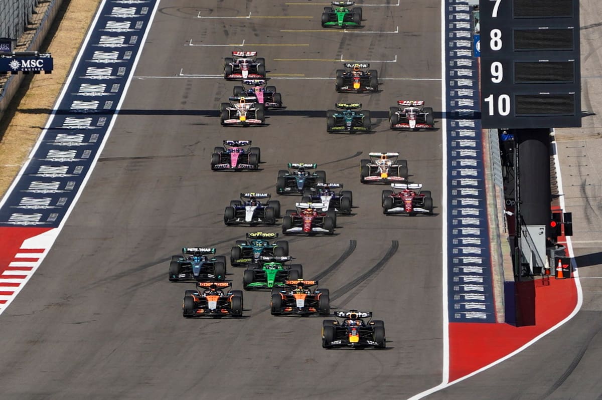 Max Verstappen se quedó con la carrera Sprint en el GP de Estados Unidos. Foto: EFE/EPA/DUSTIN SAFRANEK