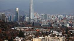 S&P rebaja perspectiva en calificación de Chile a negativa por riesgos para crecimiento económico