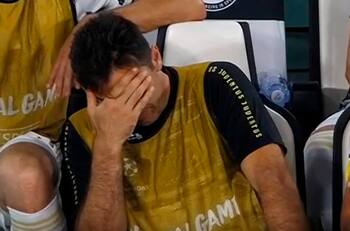 Desolador: La triste reacción de Buffon en el primer gol del Lyon