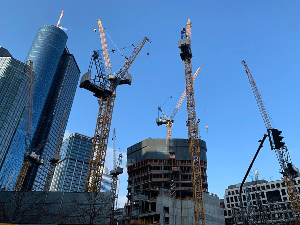 El megaproyecto arquitectónico en su etapa de construcción.