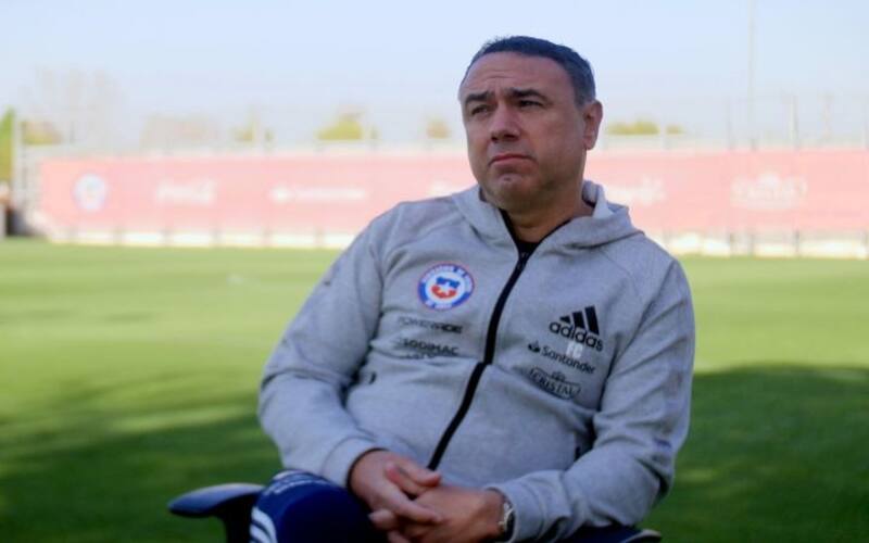 El cuestionado Francis Cagigao fue quien negoció con Gustavo Quinteros.