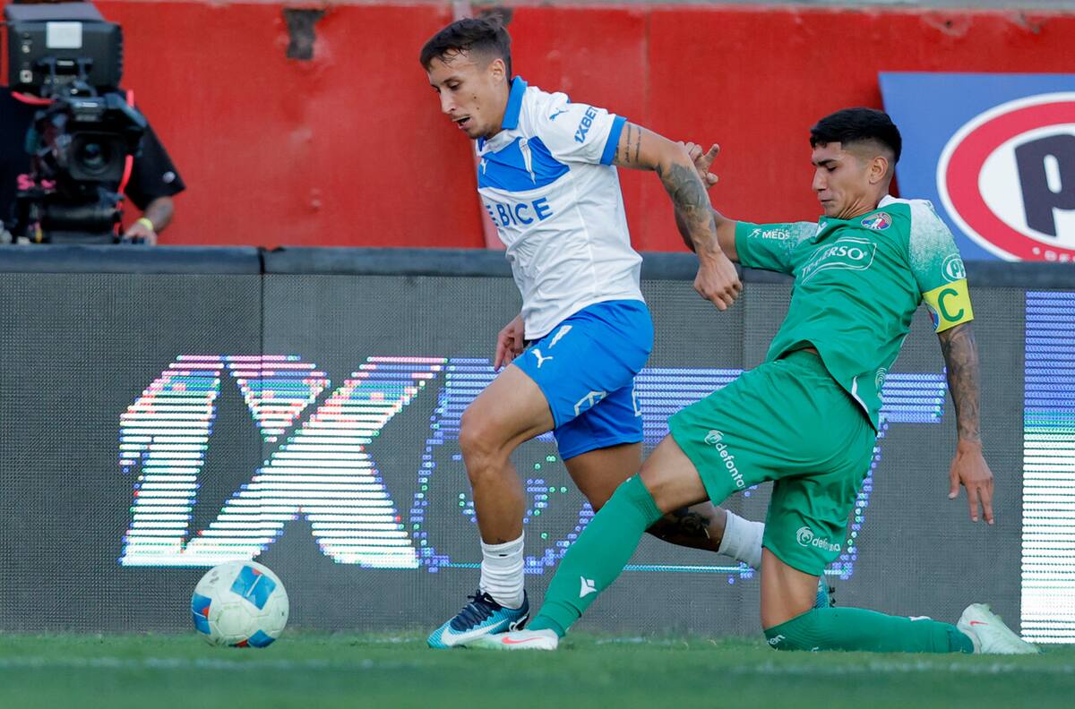 Confirmado: Francisco Arancibia deja la UC y es oficializado en este equipo peruano