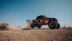 Chaleco López sigue brillando en el Dakar: ganó su cuarta etapa y se mantiene en el podio