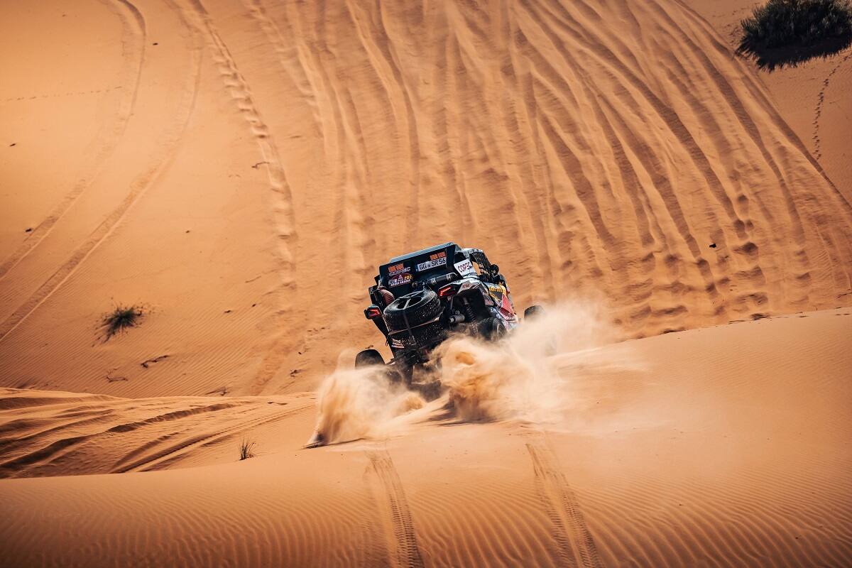 Chaleco se encumbra en el Dakar. Fotos: Prensa Chaleco López