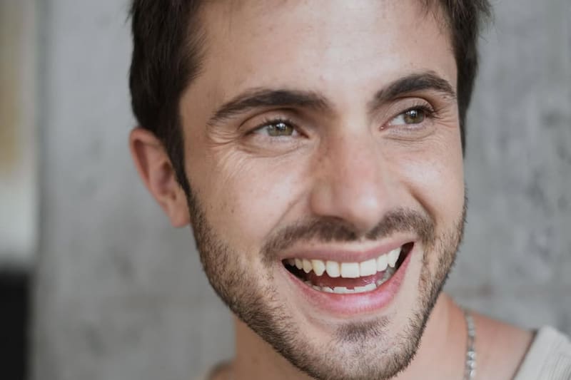 El actor es parte del elenco de El Jardín de Olivia. Créditos: Instagram.