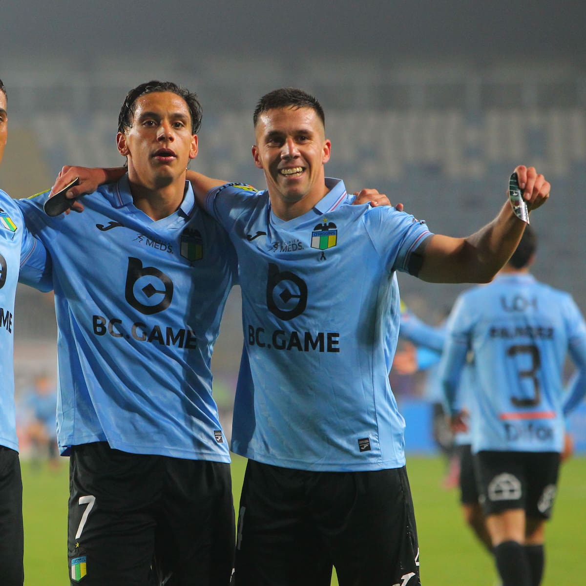 No solo Francisco González: los 7 jugadores de O’Higgins que despiertan interés en el mercado de fichajes