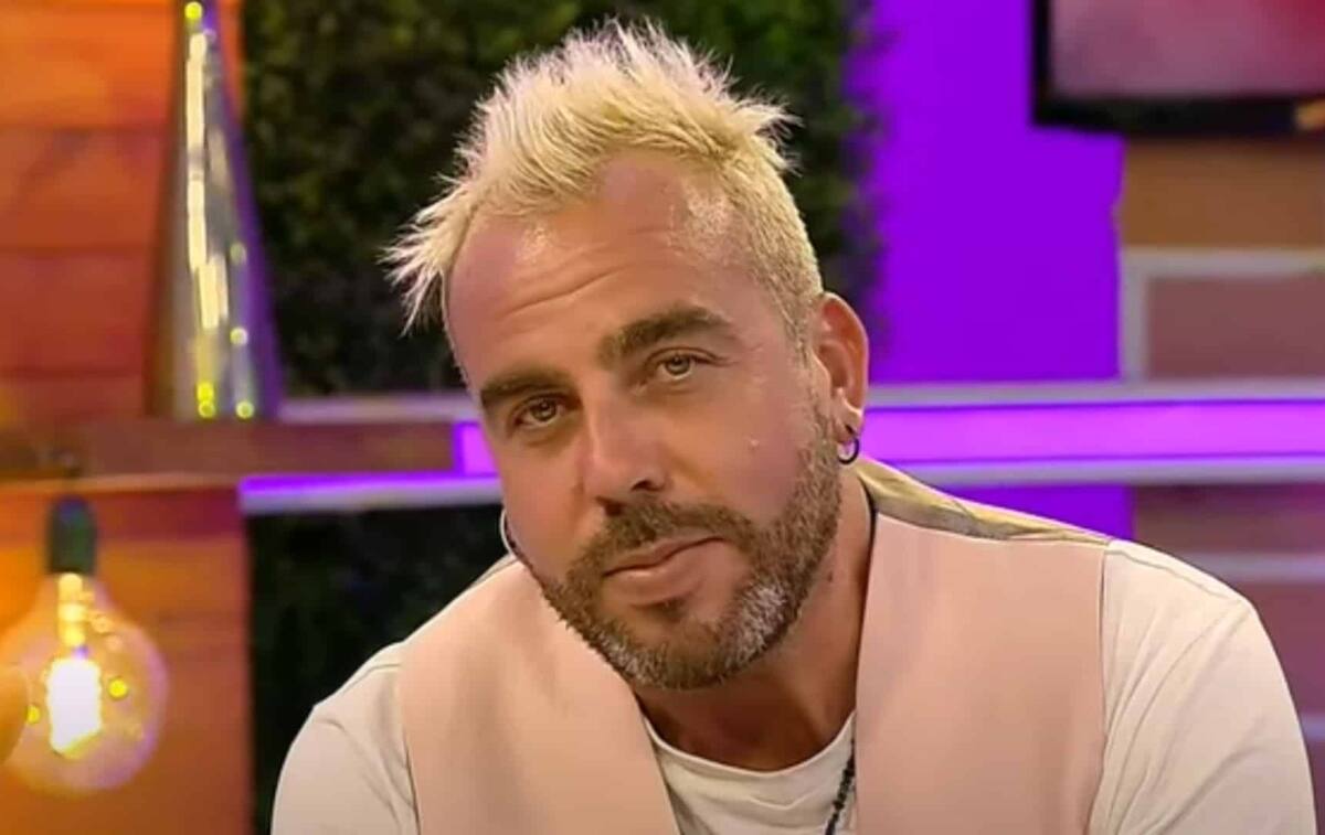 estrenó nuevo tatuaje en el antebrazo. Créditos: Instagram