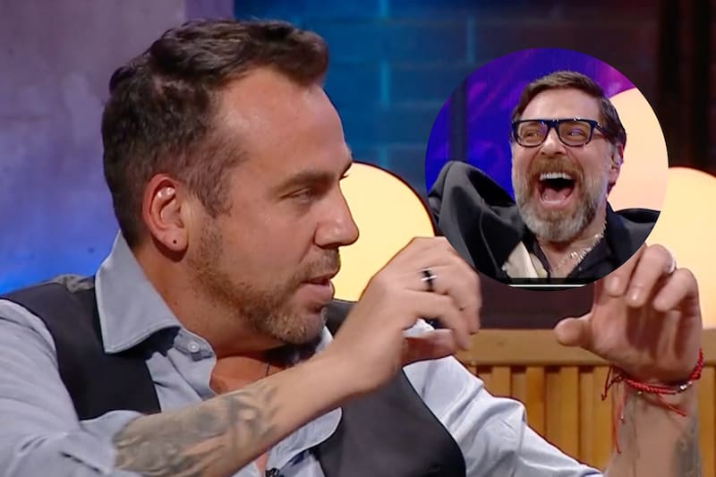 El animador reveló por error que sigue siendo pareja de Camila Andrade.