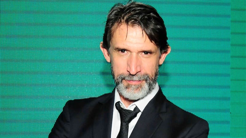 Está nominado como mejor actor en la categoría series.
