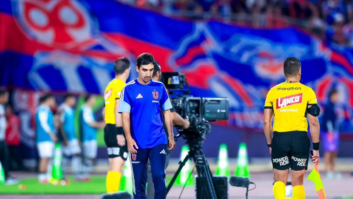 Meneghini contra las cuerdas: el 1 por 1 del empate de la U ante Limache en el Nacional