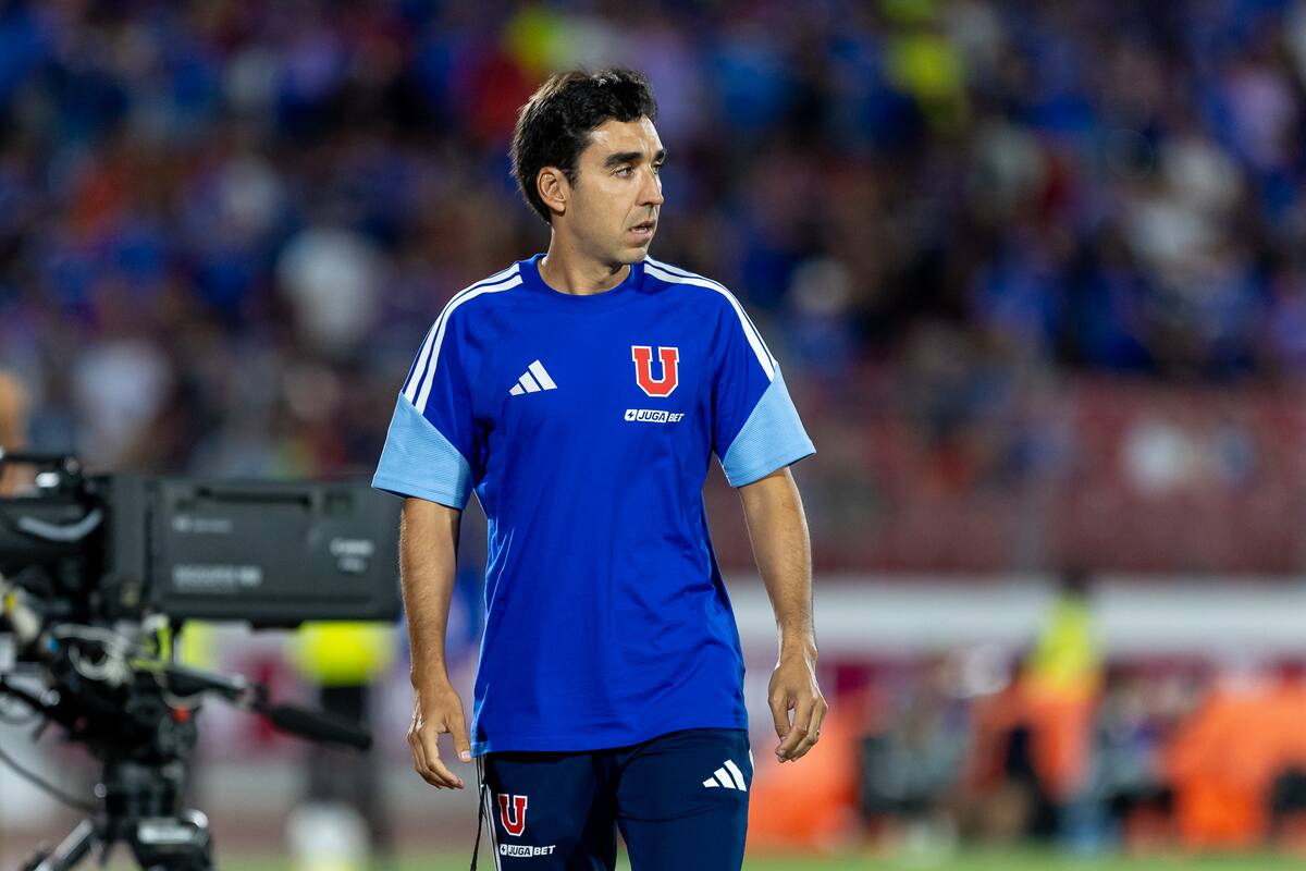 El entrenador de la U se juega todo en el Superclásico. Foto: Felipe Escobedo / En Cancha