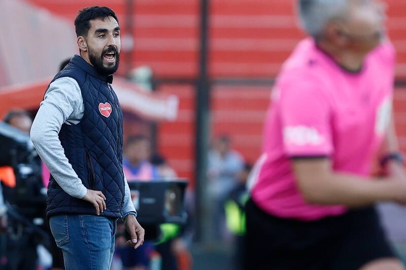 Francisco Meneghini venció a Universidad de Chile en la última fecha.