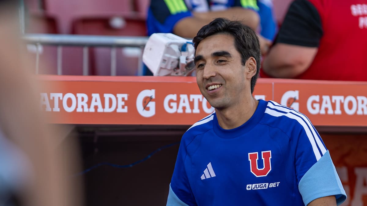 Con dos cambios: la formación que prepara Paqui Meneghini para la visita de la U a Huachipato