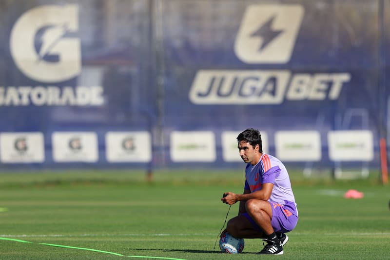 Recibió un fuerte respaldo de Marcelo Díaz. Foto: Prensa UCH