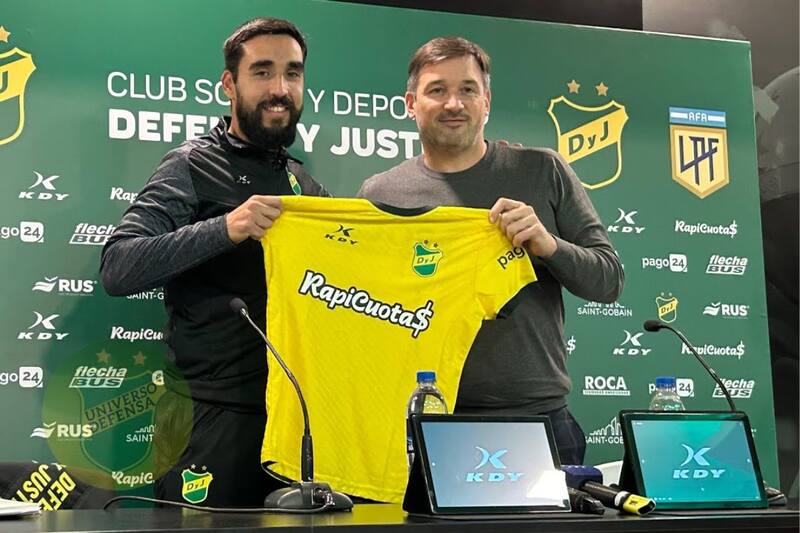 Paqui Meneghini duró 10 partidos en Defensa y Justicia.