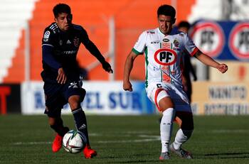 Fue desechado por Colo Colo y la UC, se lució en Cobresal y ahora reforzará a Santiago Morning