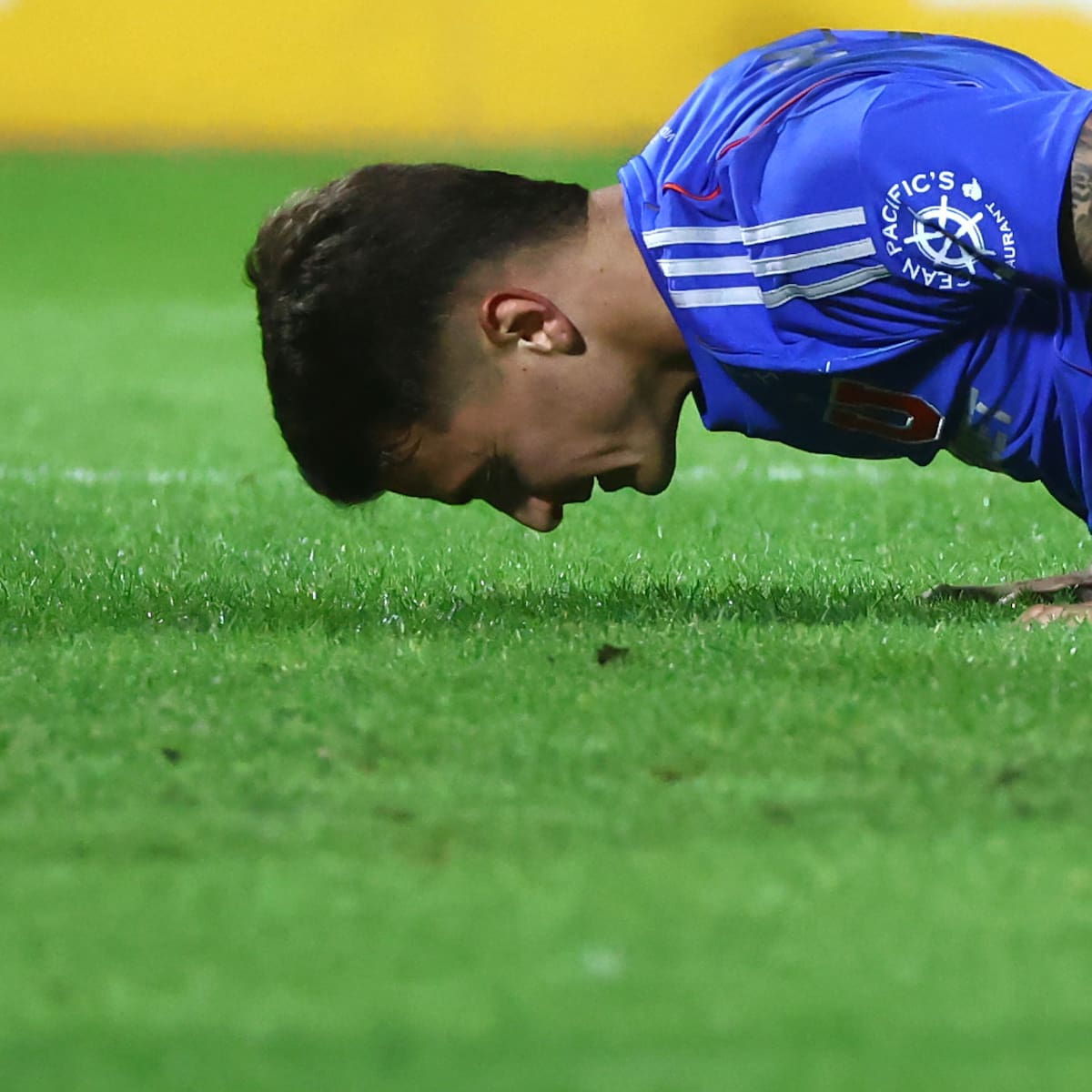 El mayor damnificado: Franco Calderón pierde todo el terreno en la U tras la llegada de Gago