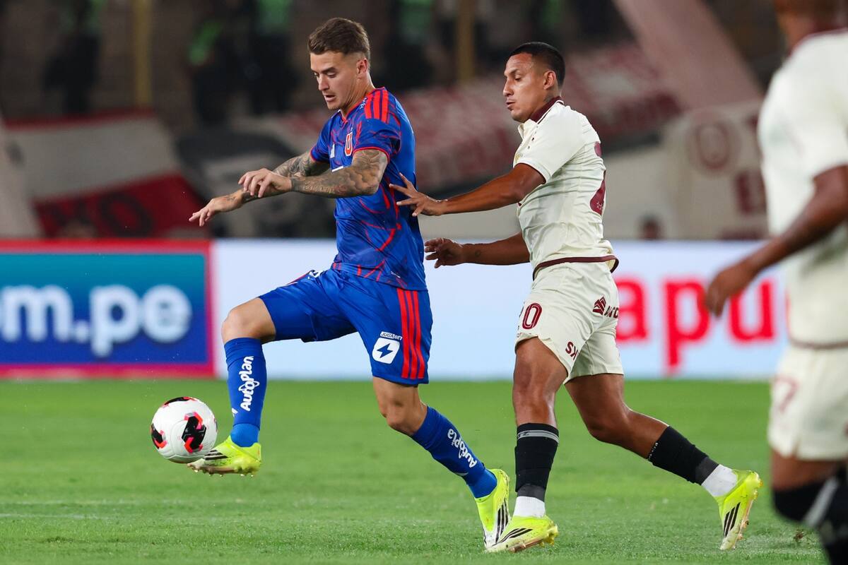 El defensor en la U. Foto: @udechile.