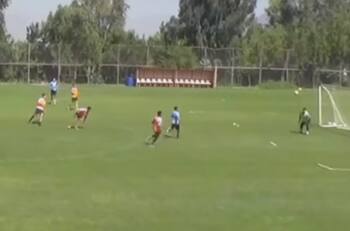 VIDEO | Hace méritos: Franco Di Santo anotó estos tremendos golazos en la práctica de la UC