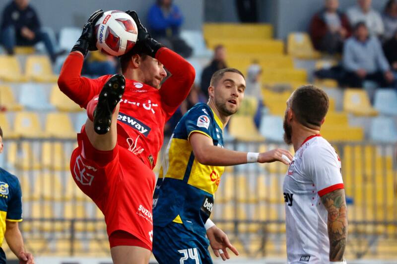 es el nuevo portero de Unión Española (Foto: Photosport)