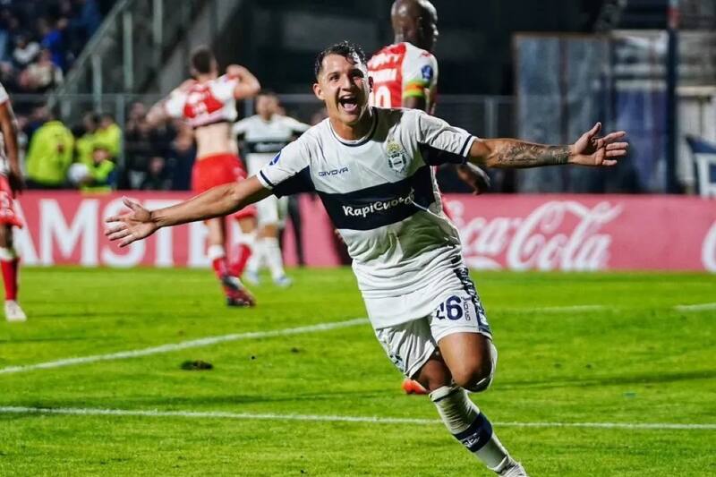 es nuevo refuerzo de Deportes Copiapó.