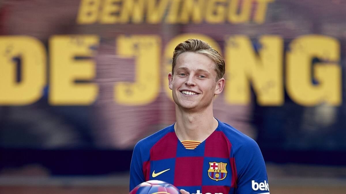 El neerlandés podría salir del Barcelona en este mercado de fichajes