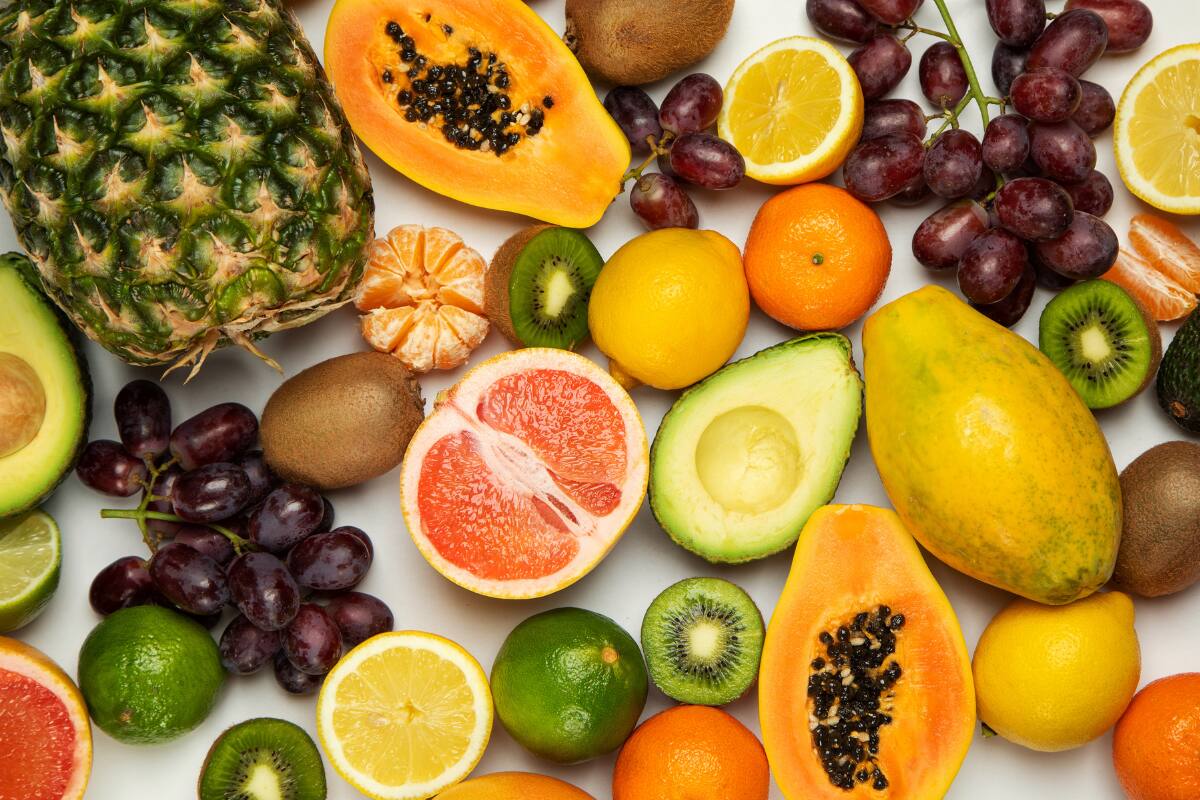 Conoce cuál es la fruta que ayuda a la salud de tu hígado y a la presión arterial.