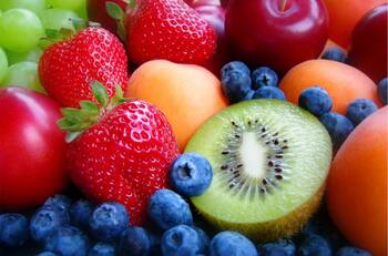 Es una de las favoritas en Chile: esta es la mejor fruta para depurar y limpiar los riñones naturalmente