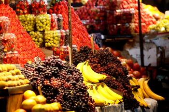 Estas son las frutas chilenas más afectadas por el alza de aranceles anunciada por Trump