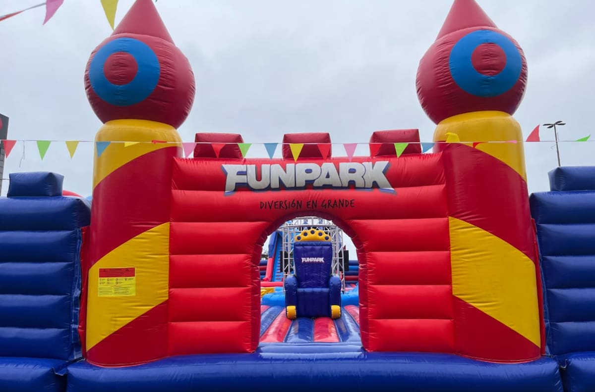 Funpark: El megaparque de 8.000 m² que ofrece cientos de juegos inflables para las vacaciones de invierno 2026