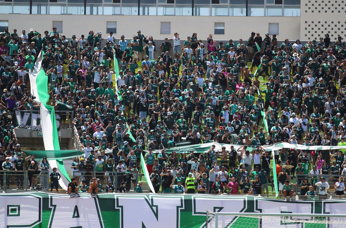 “Wanderers contrataba futbolistas que no rendían y tenían privilegios como casa en Concón; venían de vacaciones”