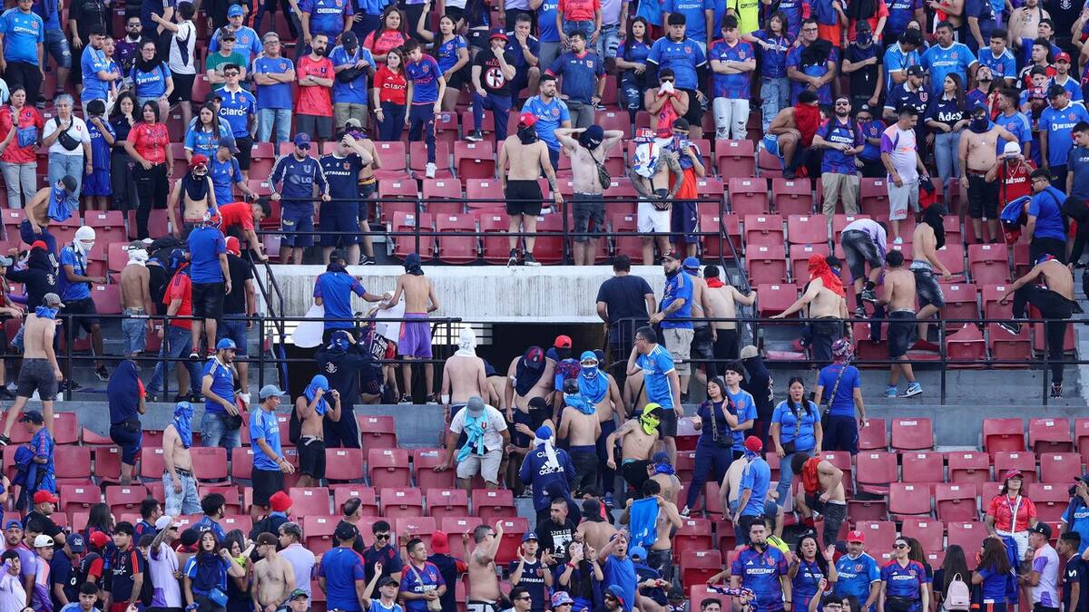 Huachipato se abre a recibir hinchas de la U tras incidentes, pero decisión final está en suspenso
